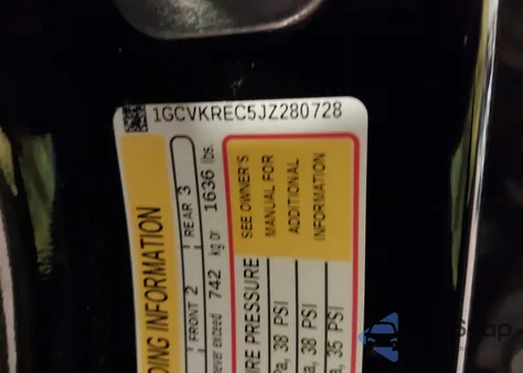 2018 Chevrolet Silverado 1500 2Lt из США, поврежденный, VIN 1GCVKREC5JZ280728